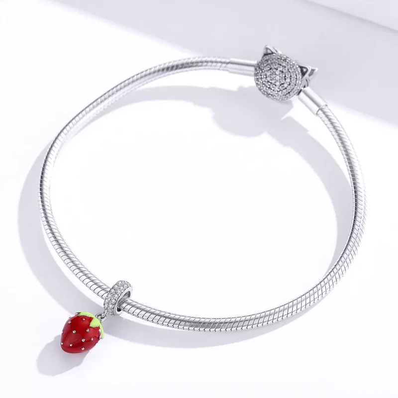 (resim) Pandora tarzı sevimli çilek Sallantılı Charm - SCC1537 - Görüntüle 2
