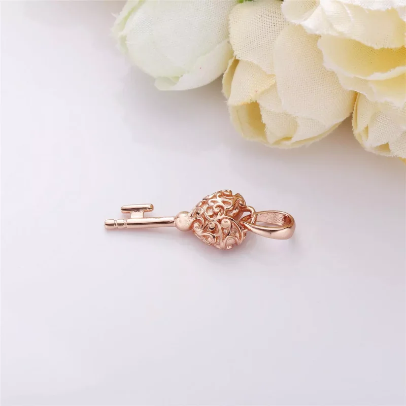 (resim) Pandora 14k rose altın kaplama Regal Anahtarı Kolye Ucu - 387725 - Görüntüle 2