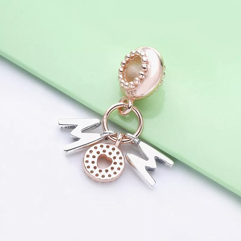(resim) Işıltılı Anne Harfleri Sallantılı Charm - 788828C01 - Görüntüle 2