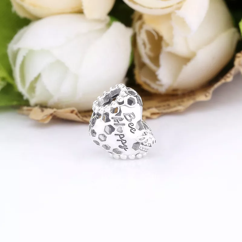 (resim) Pandora Arı Mutlu Petek Kalp Charm - 798769C00 - Görüntüle 4