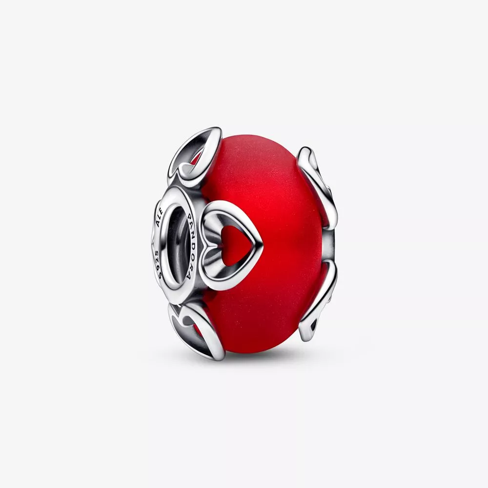 pandora mat kırmızı murano camı ve kalpler süsü 792497c01