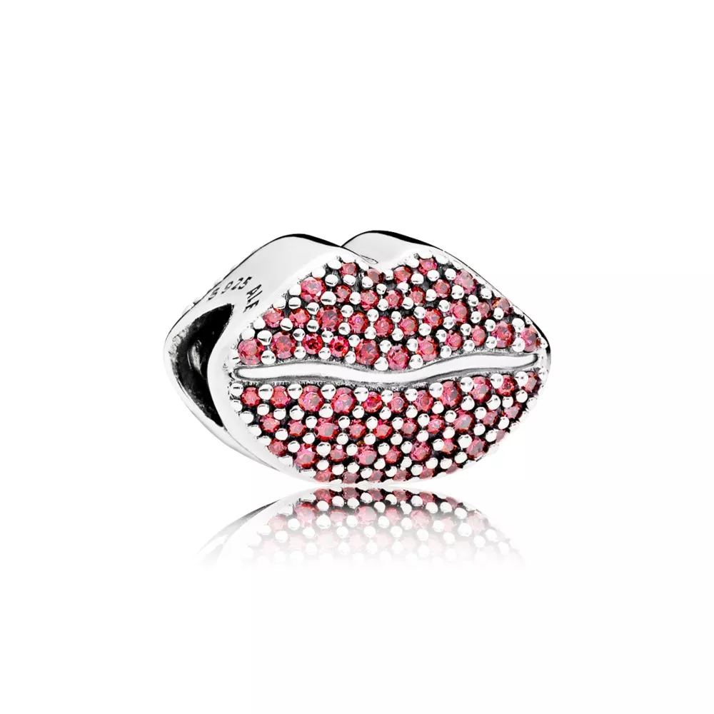 pandora charm daha çok öp 796562czr