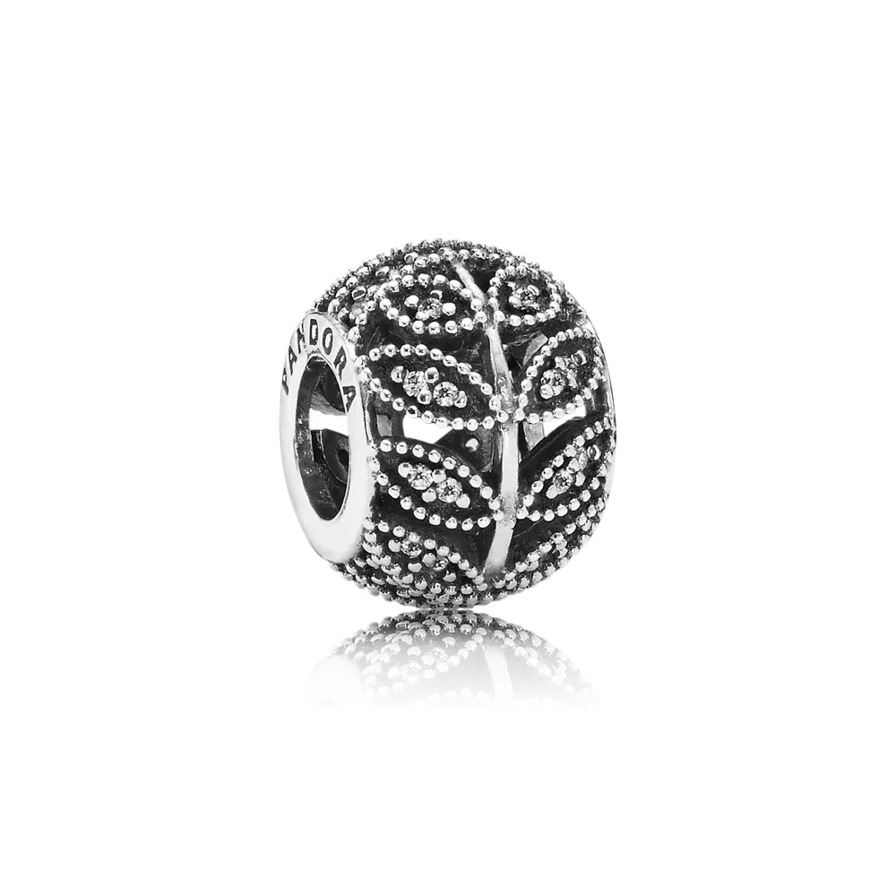 pandora charm parıldayan yapraklar 791380cz