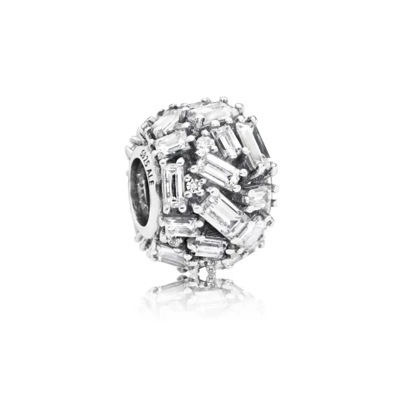 PANDORA Oymalı Zariflik Charm, Berrak CZ - 797746CZ - Ürün Resmi